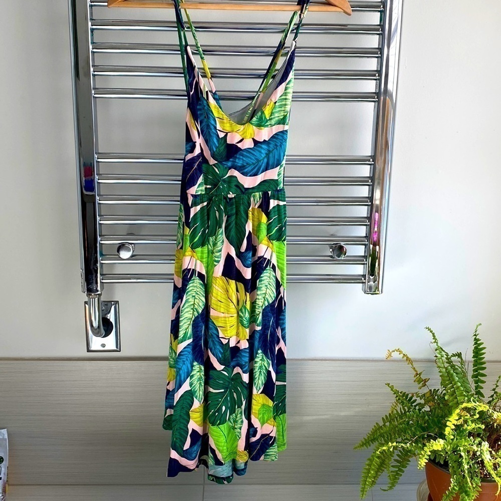 Sun dress BODY GLOVE large